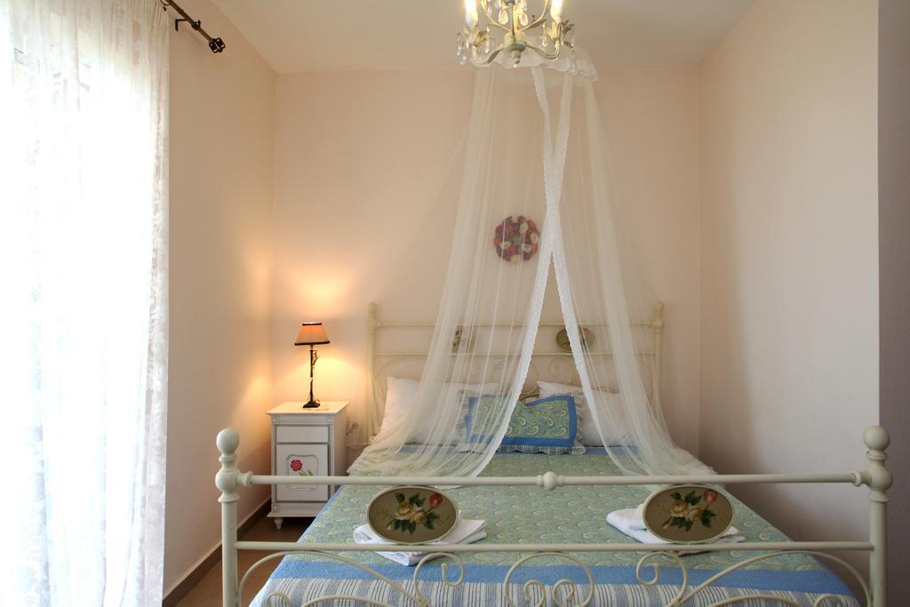 Orizzonte Apartments Lefkada Apolpaina Екстер'єр фото