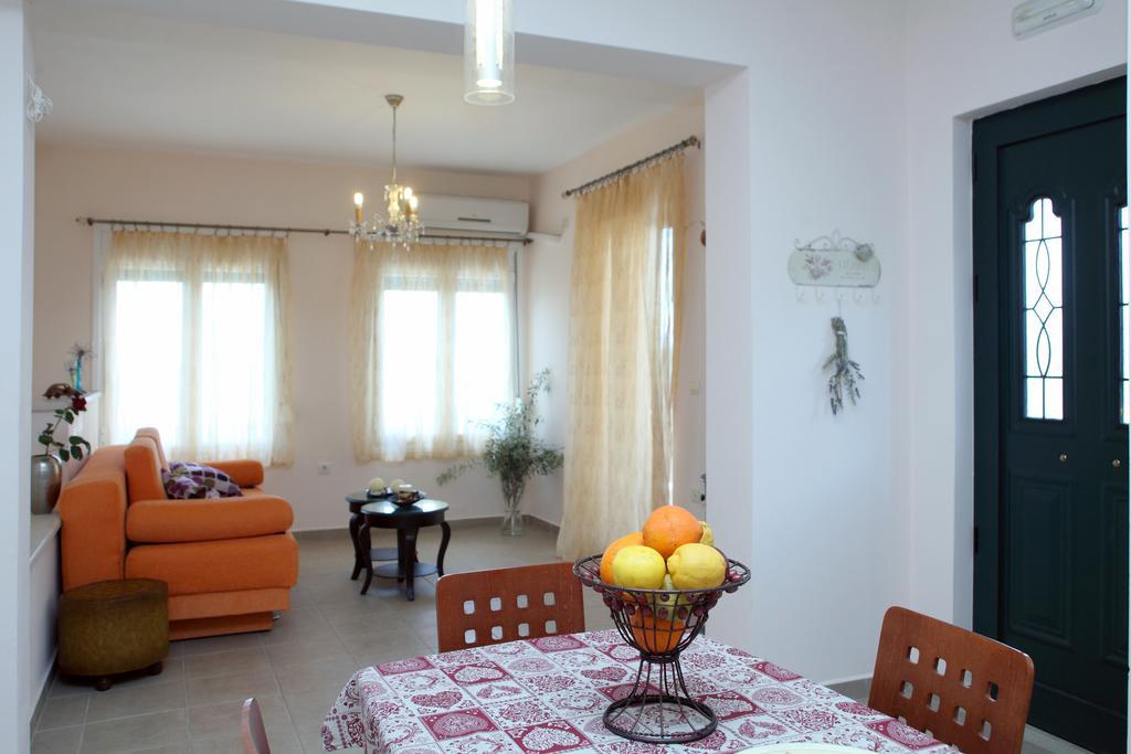 Orizzonte Apartments Lefkada Apolpaina Екстер'єр фото