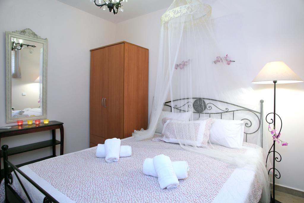 Orizzonte Apartments Lefkada Apolpaina Екстер'єр фото